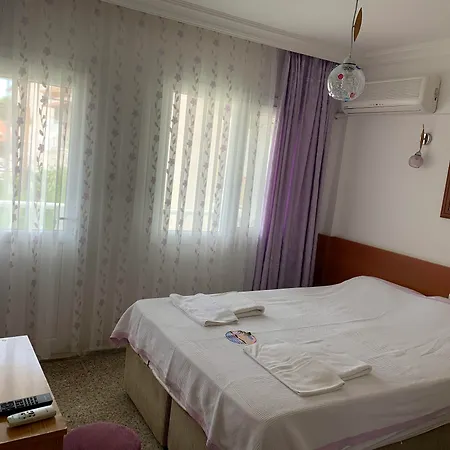 Bed & Breakfast Fiesta 2*