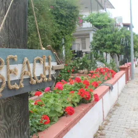 Fiesta Bed & Breakfast Didim